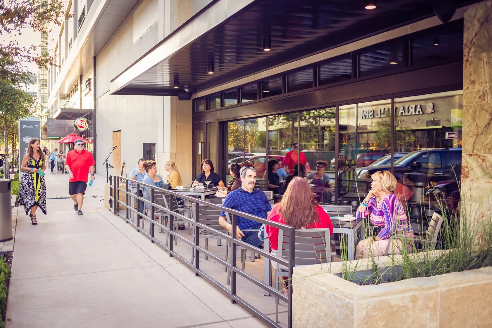 Diners on the patio at CityLine in Richardson